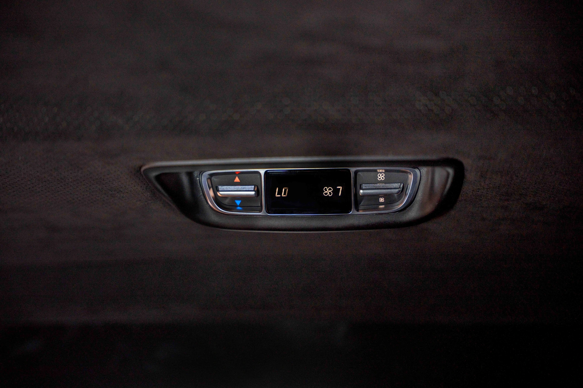 2026 Mercedes-Benz Barugzai V Class VIP conversion interior Dubai — photo 11