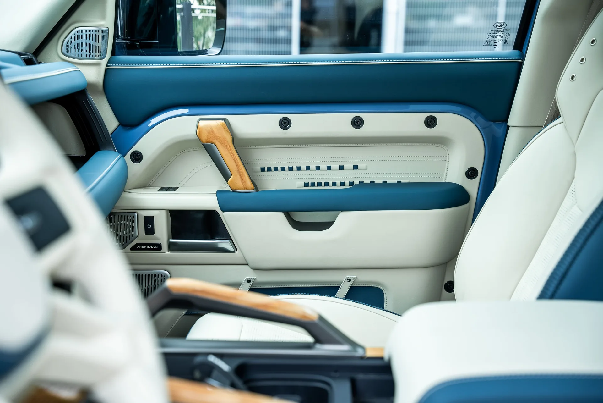 2026 Land Rover Limgene Defender VIP conversion interior Dubai — photo 10