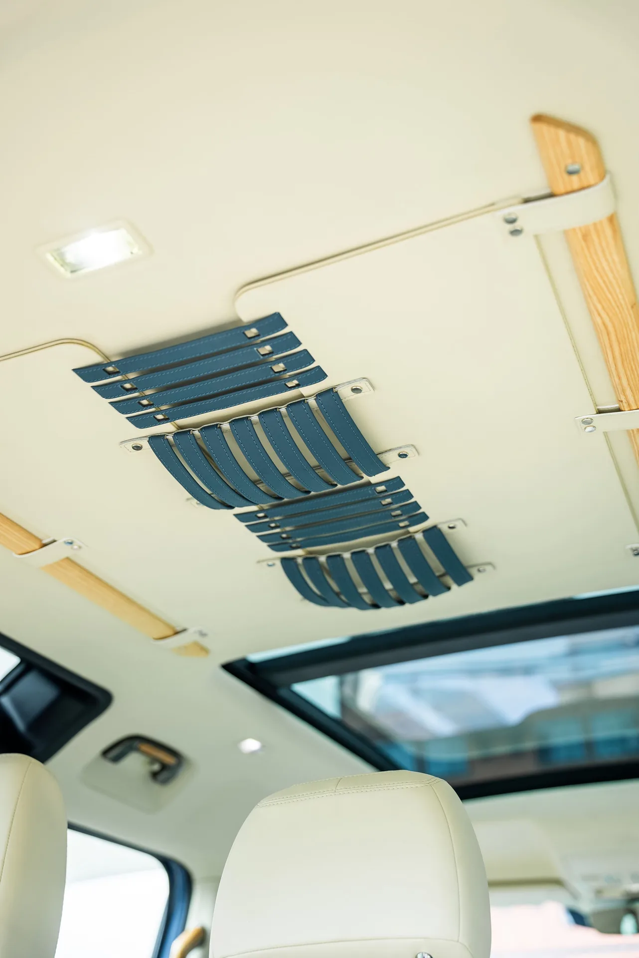 2026 Land Rover Limgene Defender VIP conversion interior Dubai — photo 12