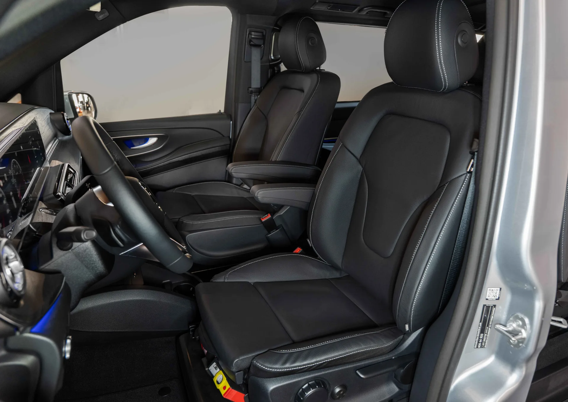2026 Mercedes-Benz V-Class VIP conversion interior Dubai — photo 5