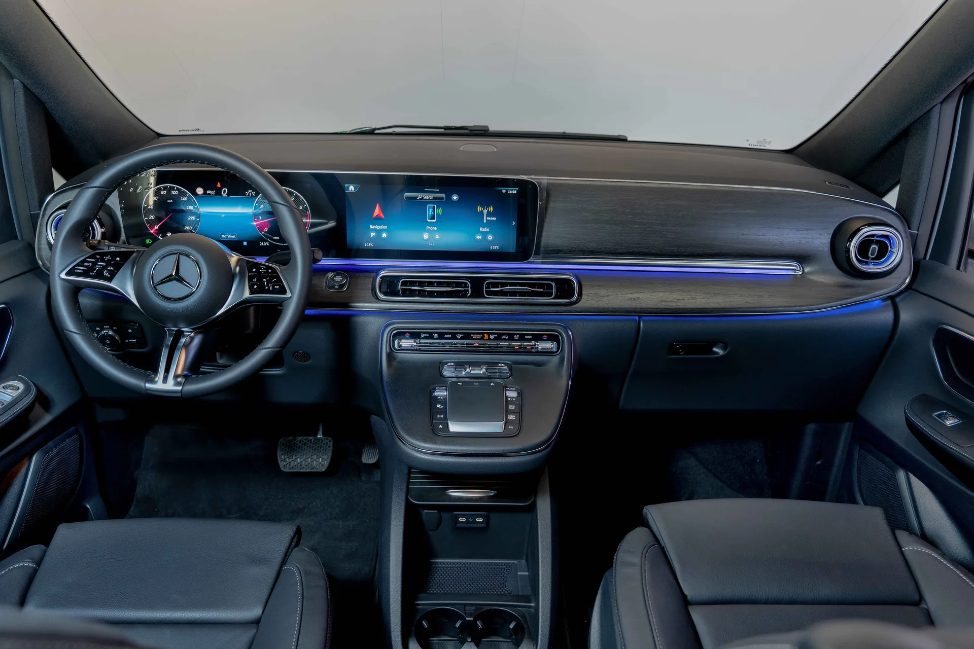 2026 Mercedes-Benz V-Class VIP conversion interior Dubai — photo 8