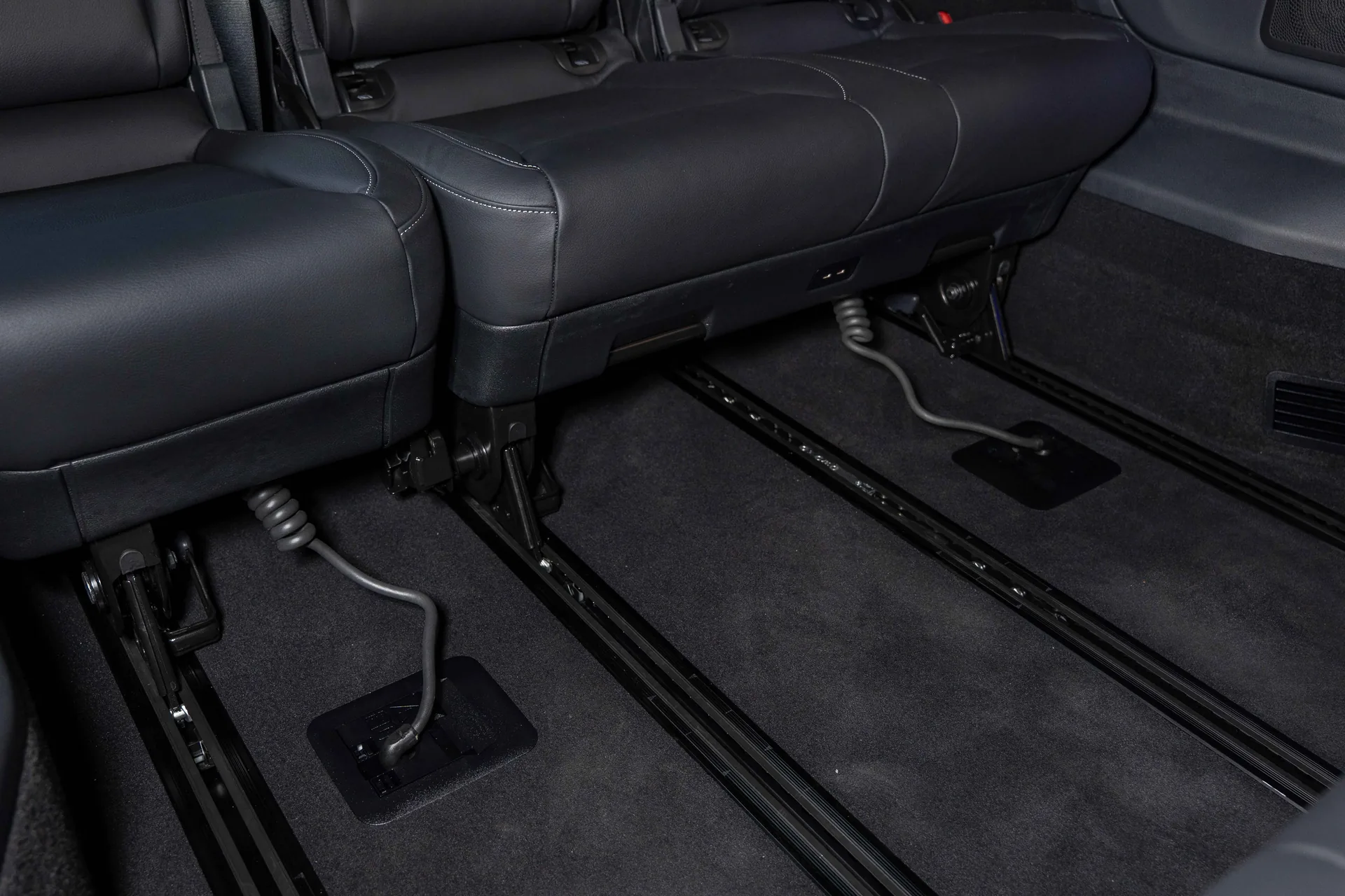 2026 Mercedes-Benz V-Class VIP conversion interior Dubai — photo 12