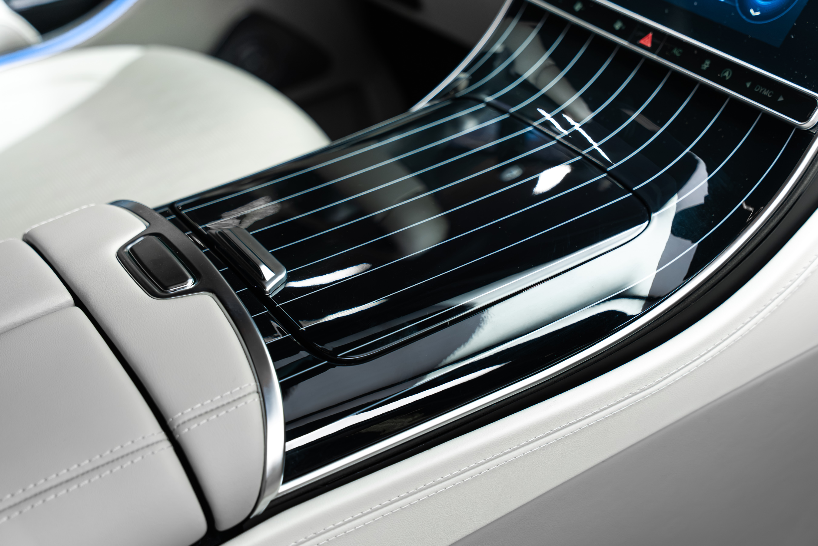 2023 Mercedes Benz Vito VIP conversion interior Dubai — photo 16