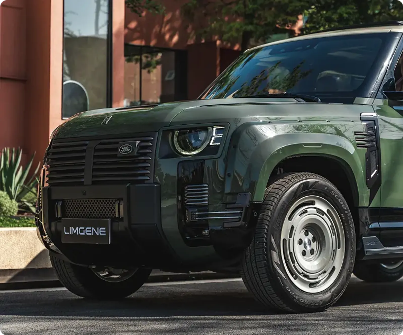 Limgene custom Land Rover Defender by Barugzai Motors Dubai