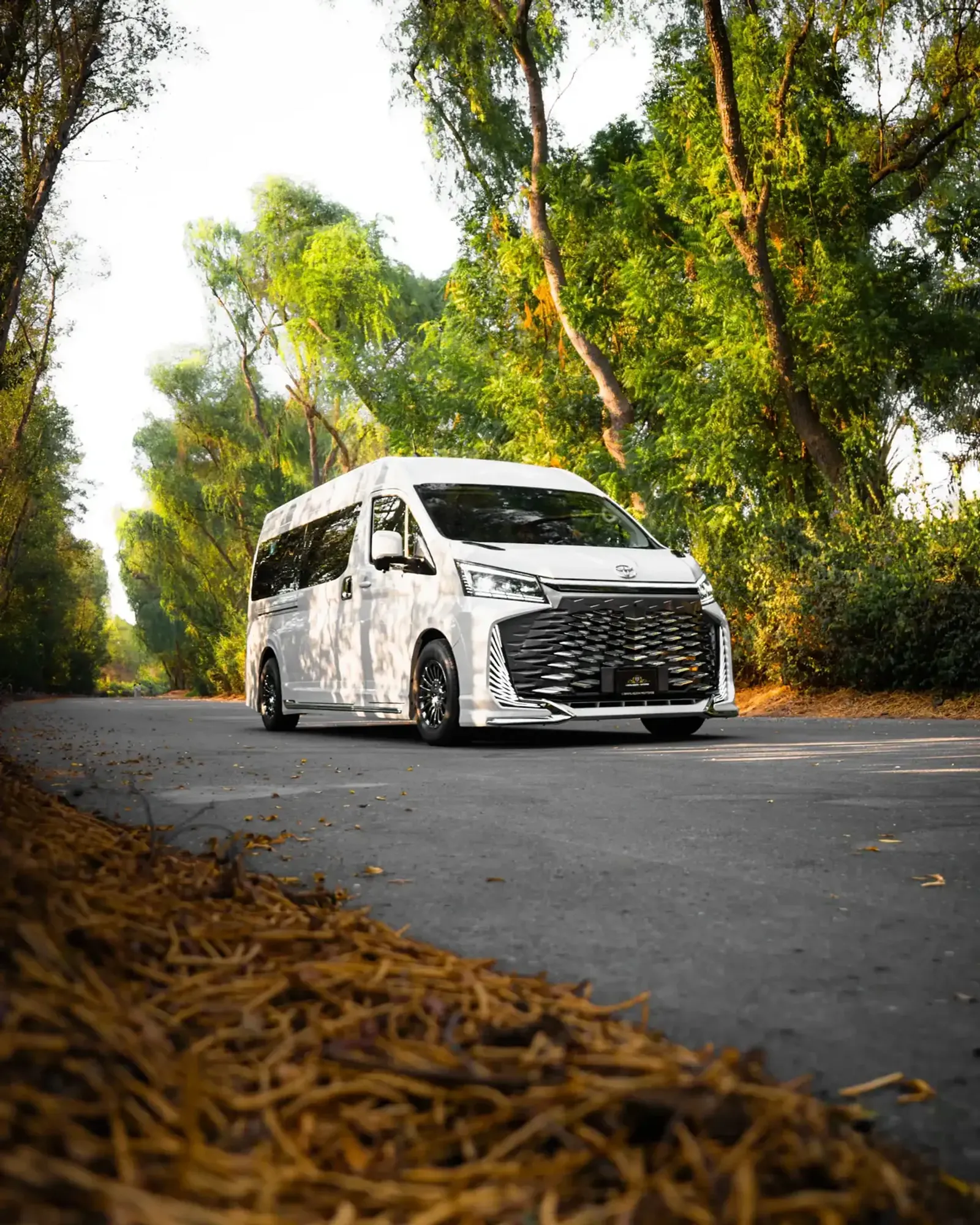 VIP Lounge Toyota Hiace conversion — massage captain seats Dubai