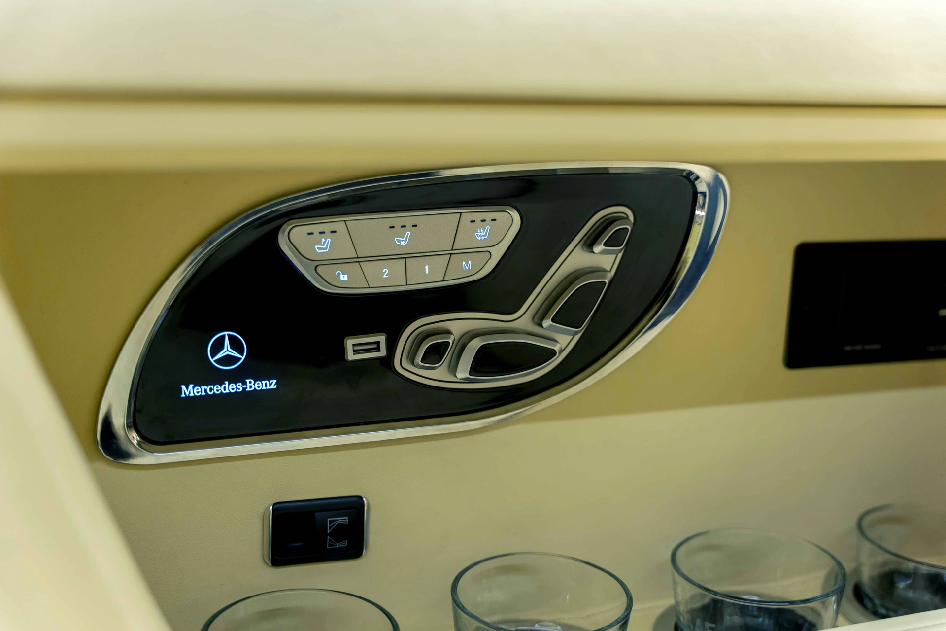 2026 Mercedes-Benz Barugzai VIP Sprinter VIP conversion interior Dubai — photo 8