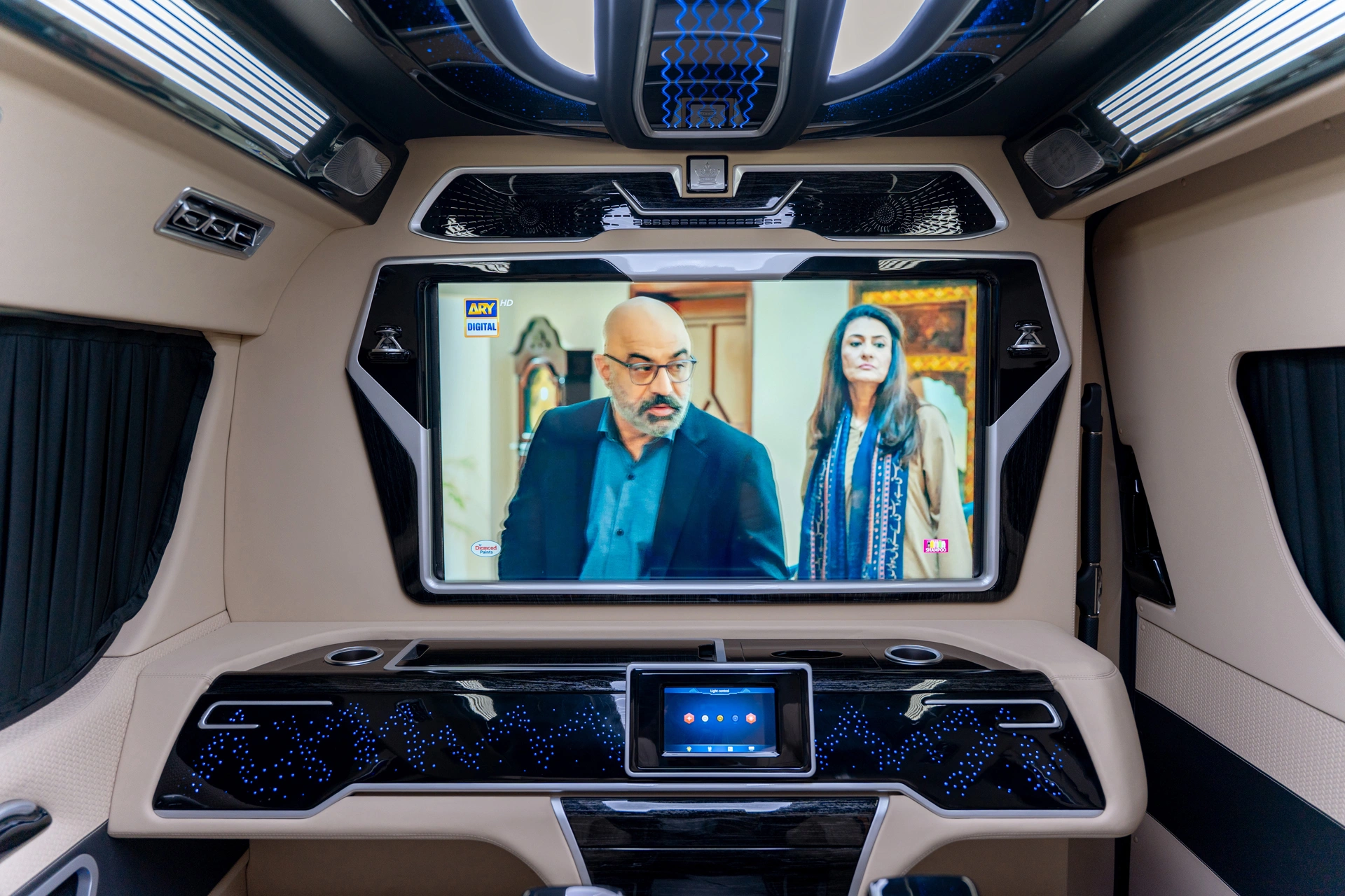 2025 Toyota VIP Hiace with Washroom VIP conversion interior Dubai — photo 9