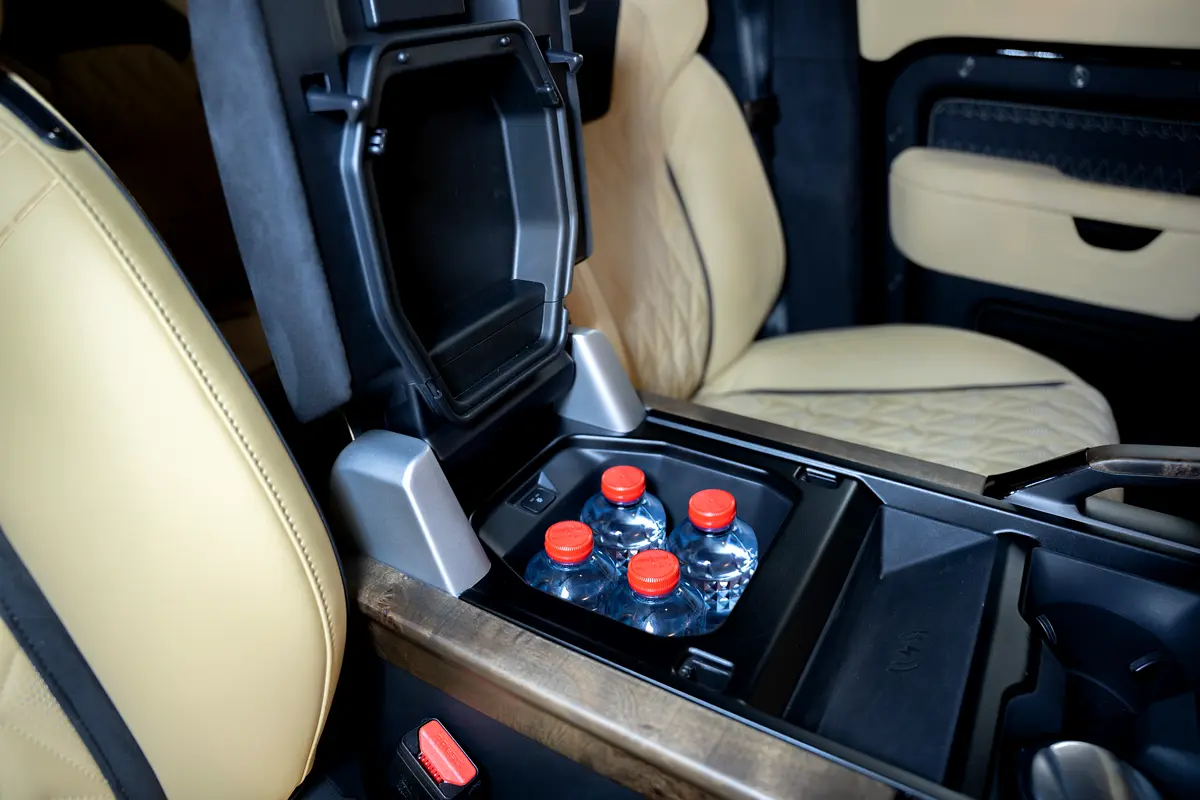 2025 Land Rover Limgene Defender VIP conversion interior Dubai — photo 13