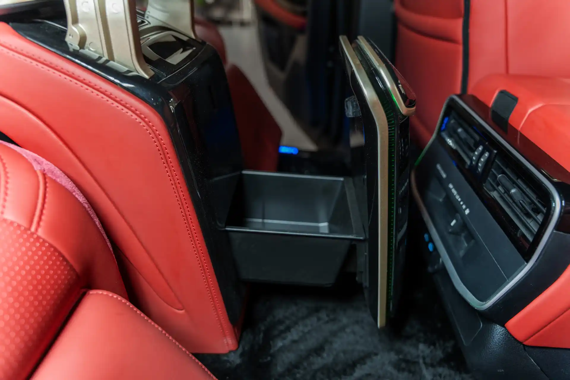 2026 Barugzai VIP Toyota Land Cruiser VIP conversion interior Dubai — photo 9