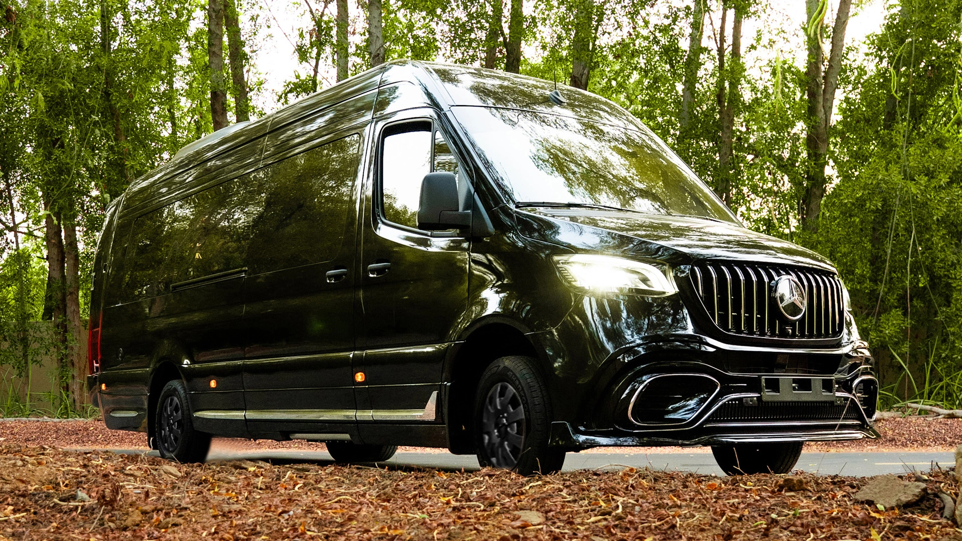 2023 Barugzai VIP Sprinter with Washroom VIP conversion interior Dubai — photo 3