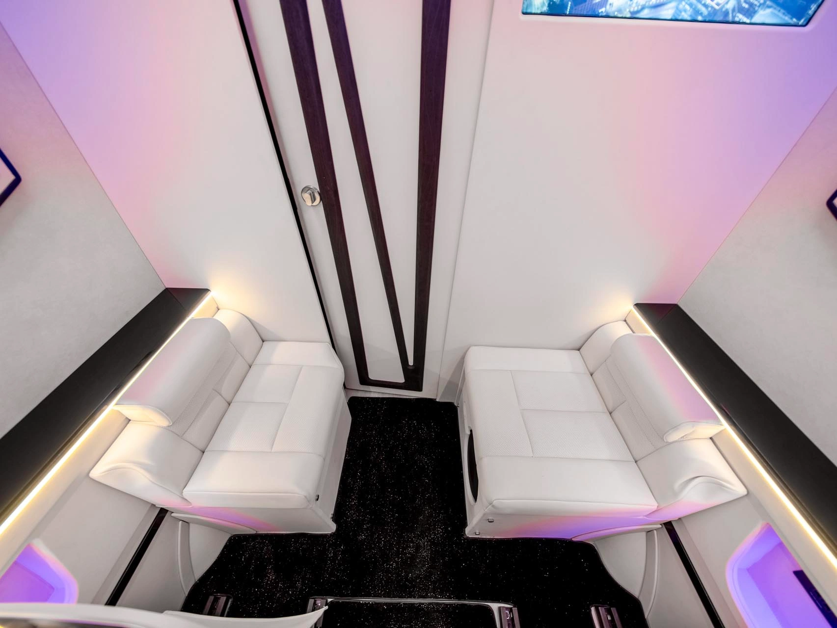 2023 Barugzai VIP Sprinter with Washroom VIP conversion interior Dubai — photo 5