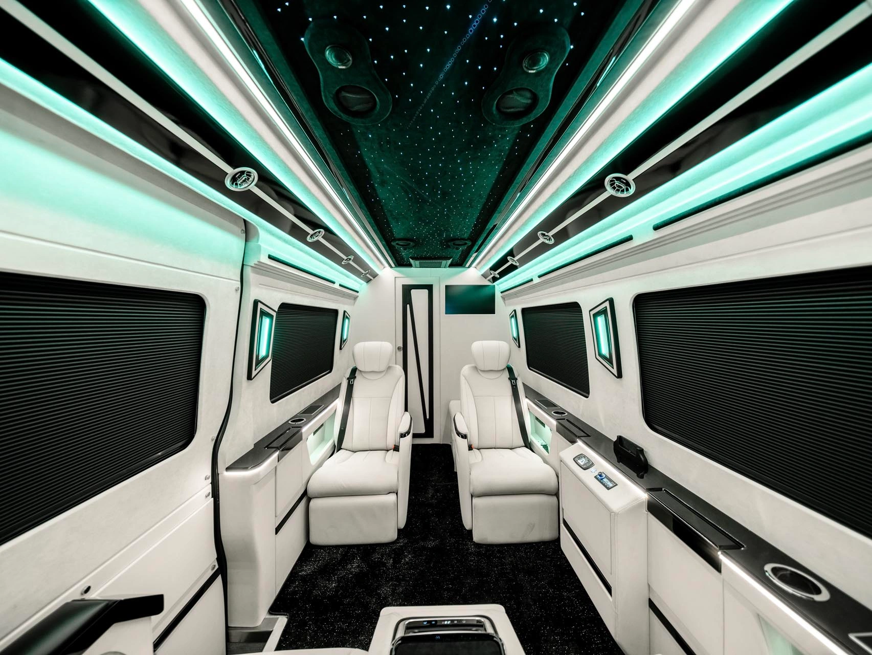 2023 Barugzai VIP Sprinter with Washroom VIP conversion interior Dubai — photo 7