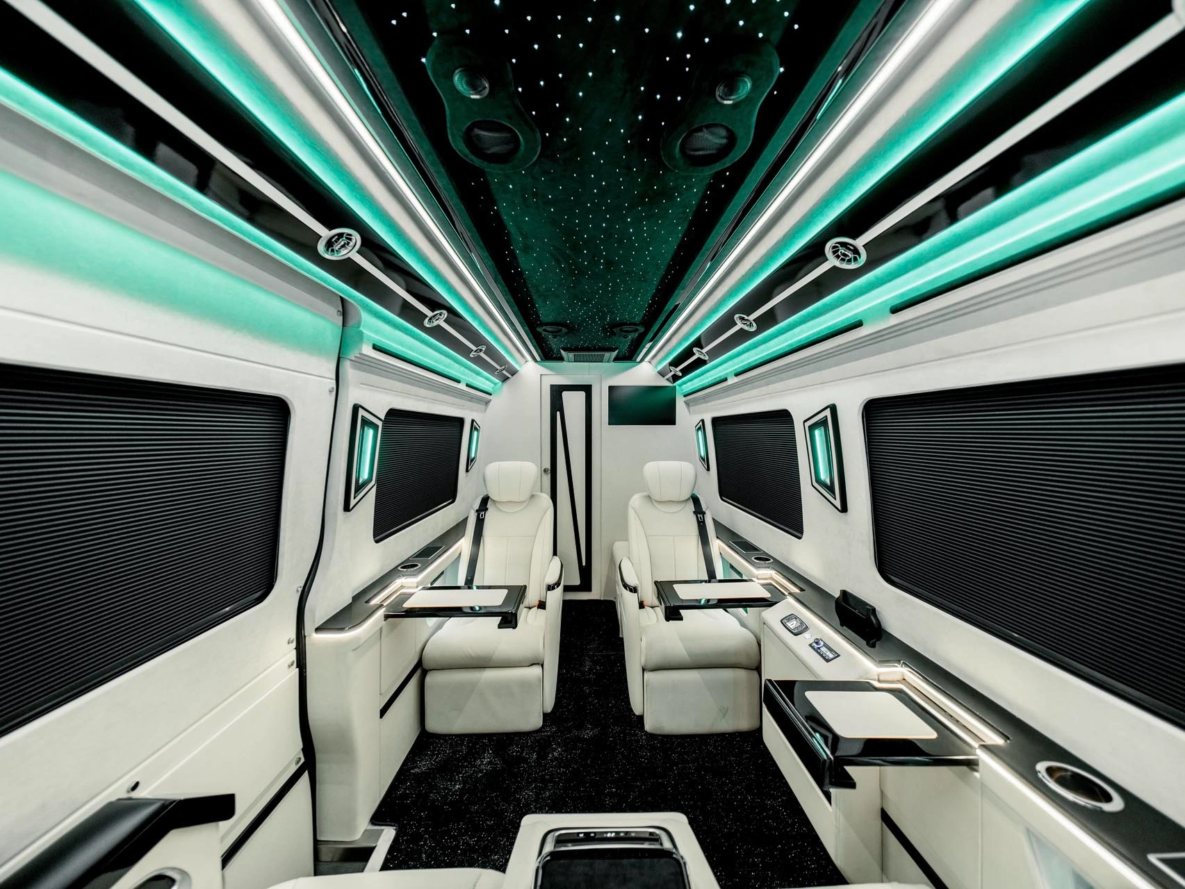 2023 Barugzai VIP Sprinter with Washroom VIP conversion interior Dubai — photo 11