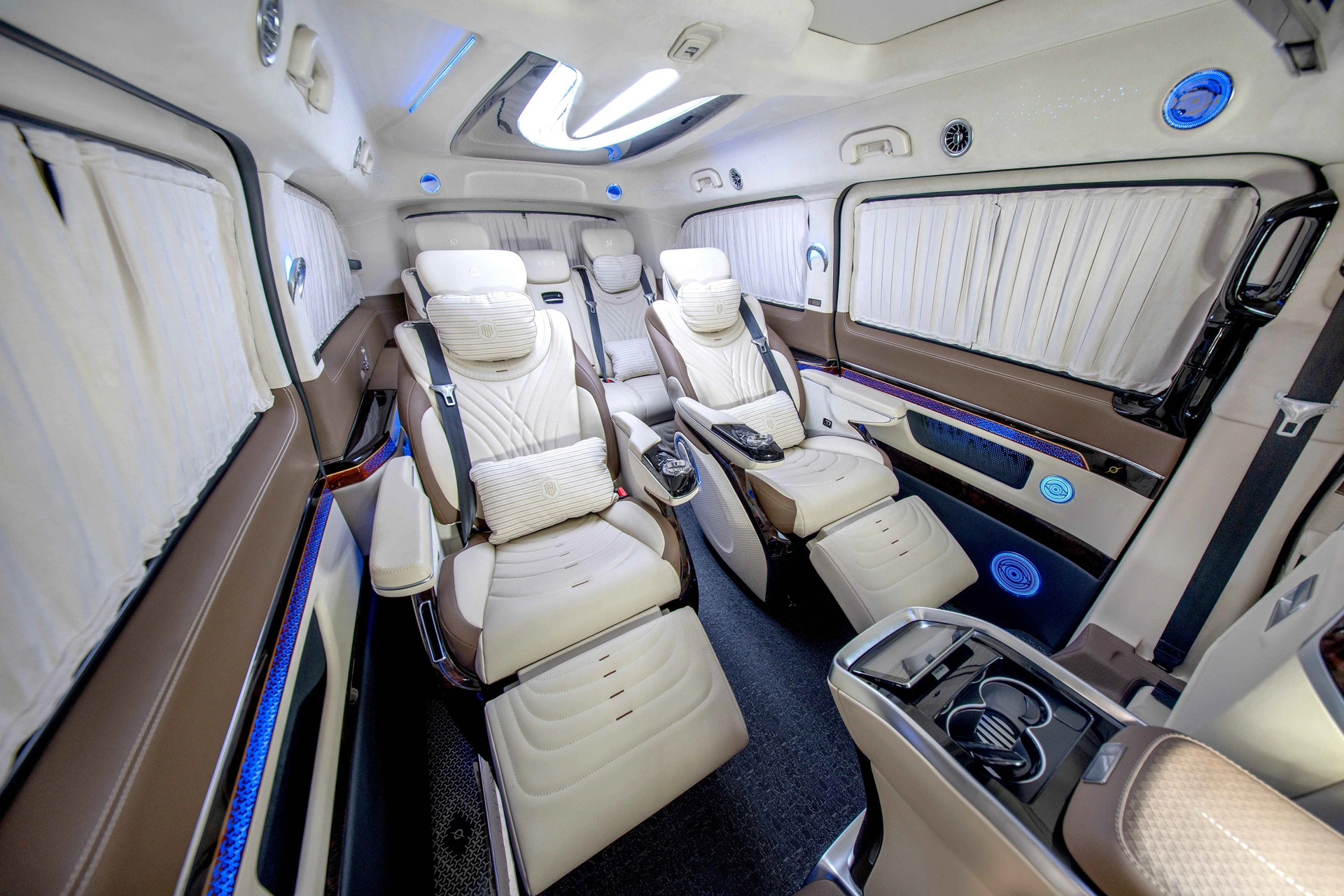Mercedes-Benz Limgene V Class — luxury VIP vans Dubai