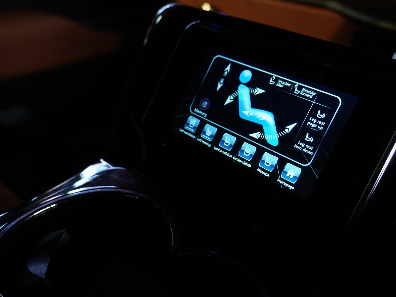 2026 Barugzai VIP Toyota Land Cruiser VIP conversion interior Dubai — photo 3