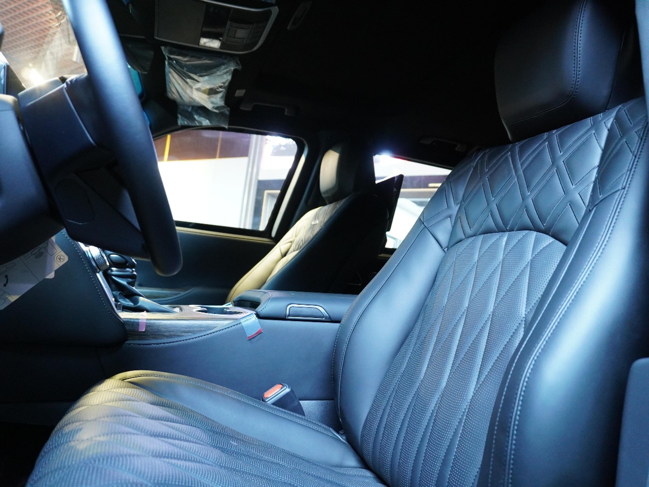 2026 Barugzai VIP Toyota Land Cruiser VIP conversion interior Dubai — photo 9