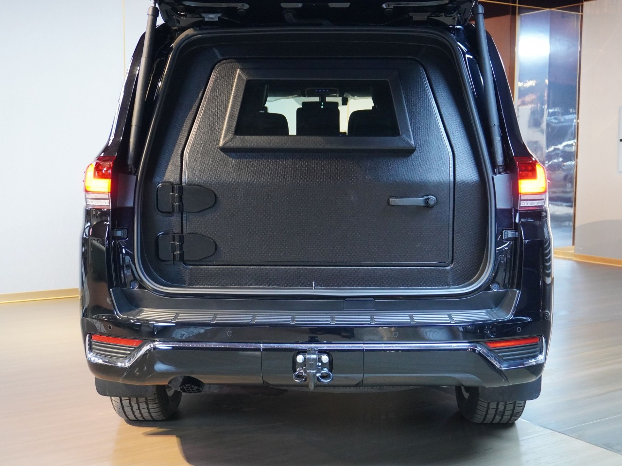 2026 Barugzai VIP Toyota Land Cruiser VIP conversion interior Dubai — photo 11