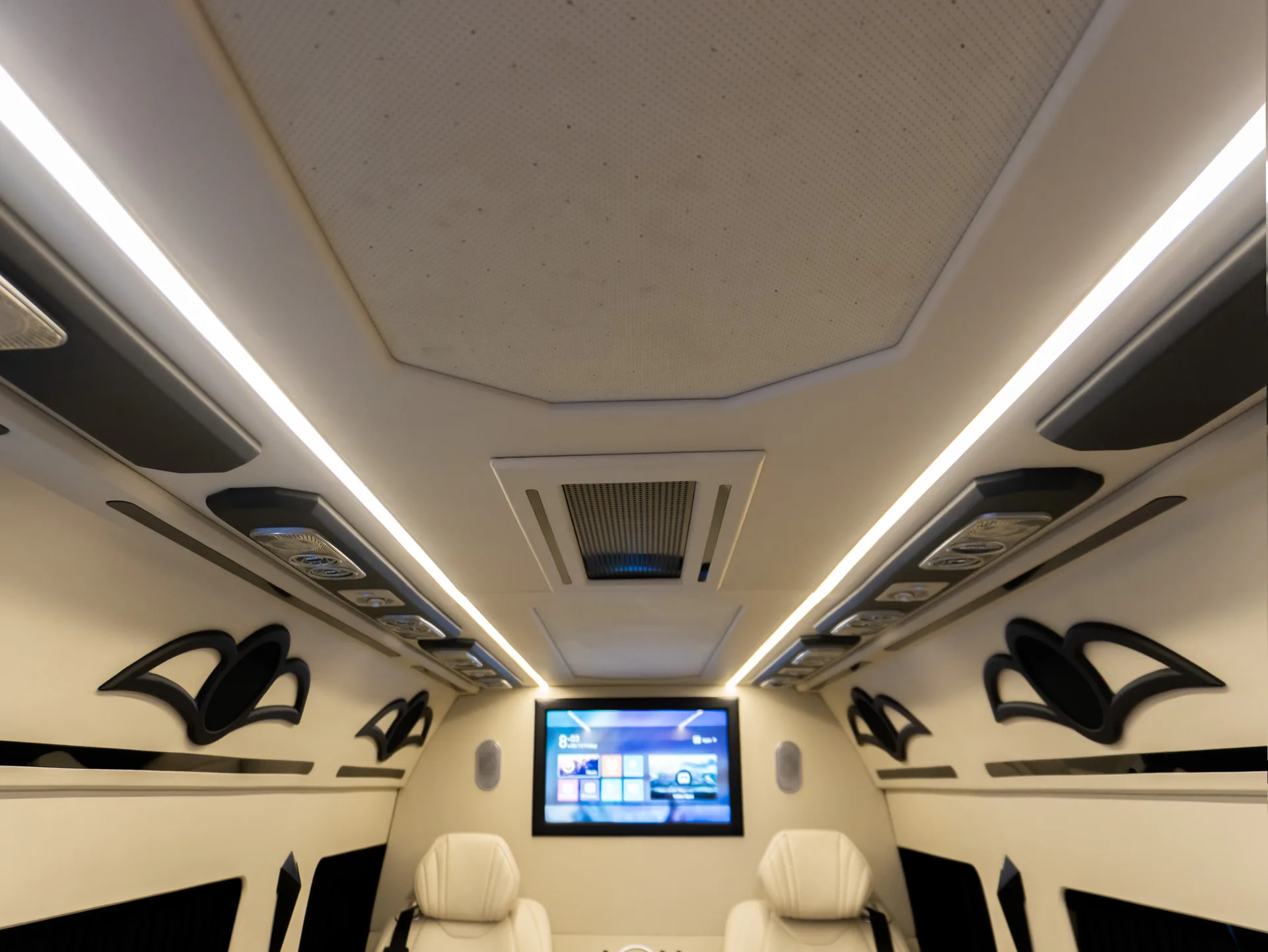 2026 Mercedes-Benz VIP Sprinter VIP conversion interior Dubai — photo 7