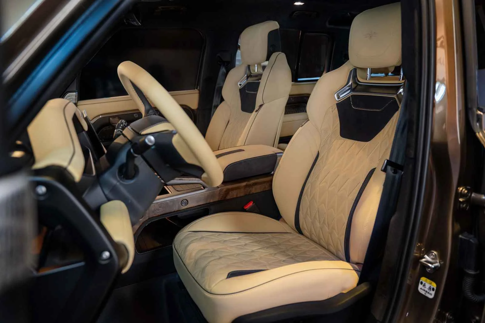 2024 Land Rover Limgene Defender VIP conversion interior Dubai — photo 5